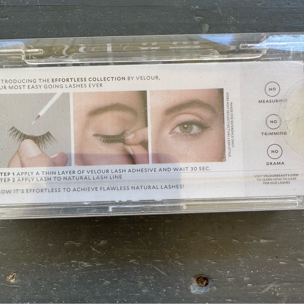 Mini me velour lashes and Tinge shine false lash glue! New! Never used! - Picture 7 of 11